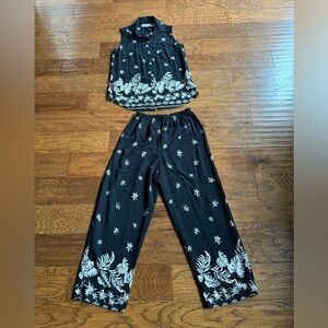 Unit Top and‎ Pants Set